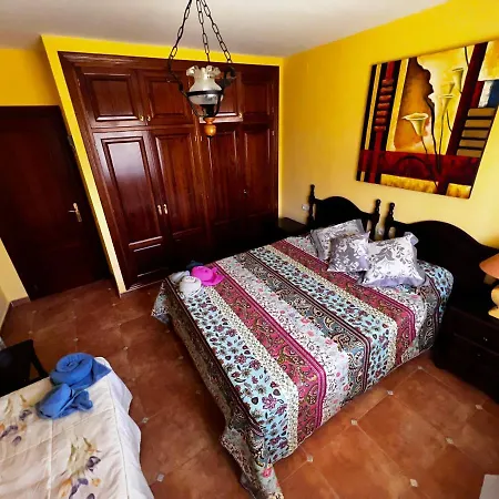 Giralda Con Piscina Privada Holiday home *